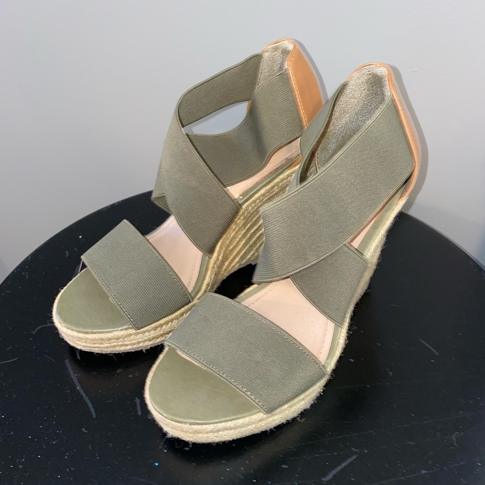 Steve Madden wedges